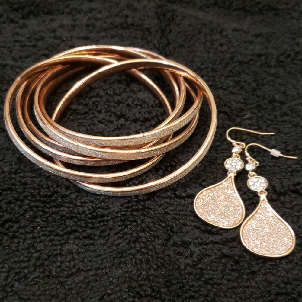 Bracelet,  earring set